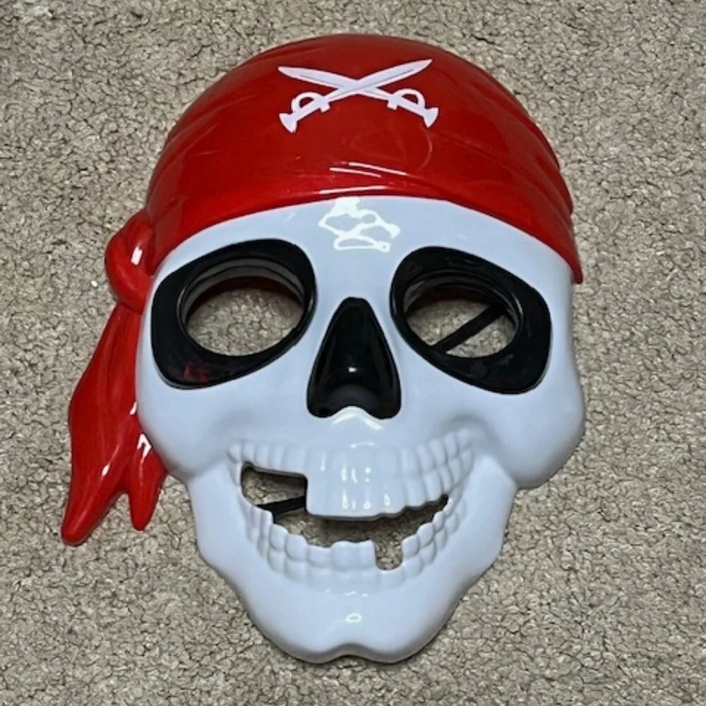 Pirate Skull Light-Up Mask Hard Plastic Halloween Party Adult/Youth